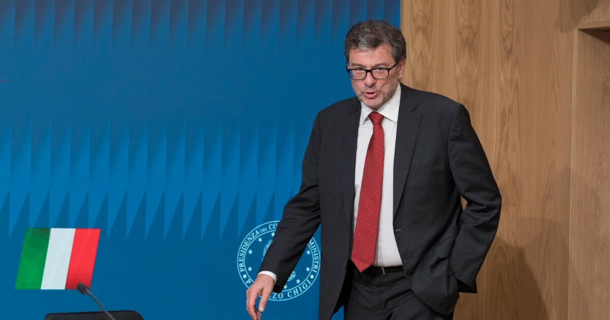 I dubbi dell’Ufficio di bilancio sulla Nadef: “Calo del debito/pil appeso a Pnrr e privatizzazioni”. E dati insufficienti per giustificare il maggior deficit