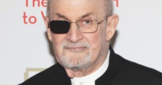 Copertina di Rushdie affonda il “Coltello” sul suo attentato
