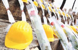 Copertina di Cade mentre lavora sul tetto di una palazzina: operaio muore a Loano