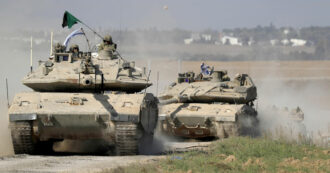 Copertina di Israele, fughe e incursioni nella Striscia di Gaza. Netanyahu: “È soltanto l’inizio”