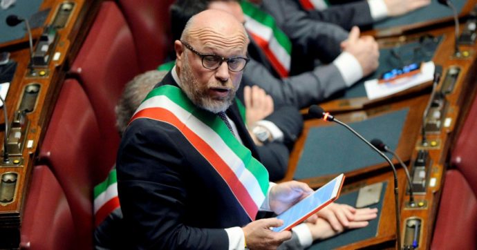 Livorno, Nogarin condannato a tre anni per l’alluvione