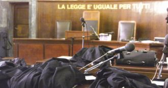 Copertina di Caso Apostolico, i magistrati: “Il linciaggio mediatico è un segnale, così possono condizionare le toghe”