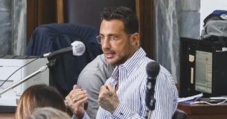 Copertina di Rai, Corona passa all’incasso: più di 30 mila   in due settimane