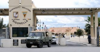 Copertina di “Le armi Usa per Israele decollano da Sigonella”