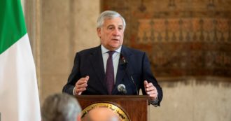 Copertina di Attentati, Tajani: “Nessun rischio”. E Salvini litiga con Podemos