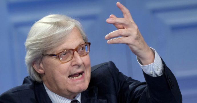 Copertina di Sgarbi a Elkann: “Dite dove sono quattro quadri”