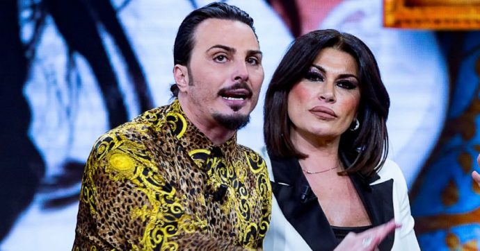 “Tony Colombo, il neomelodico in affari coi clan”