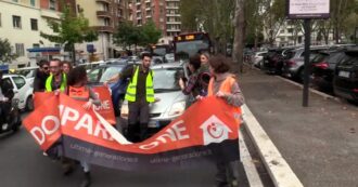 Copertina di Ambiente, gli attivisti di Ultima Generazione bloccano il traffico di fronte al tribunale di Roma – Video