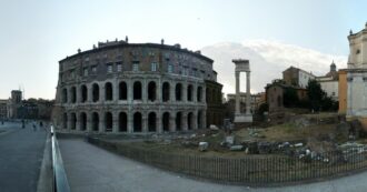Copertina di Roma, investita sulle strisce pedonali da un Suv: morta una 58enne. Grave il marito