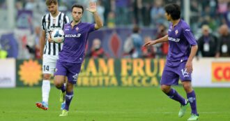 Copertina di Fiorentina-Juve 4 a 2, dieci anni fa la tripletta di Giuseppe Rossi: il canto del cigno di un campione sfortunato