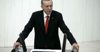 Copertina di Erdogan attacca Israele (ma non troppo) e fa incetta di caccia Eurofighter Nato