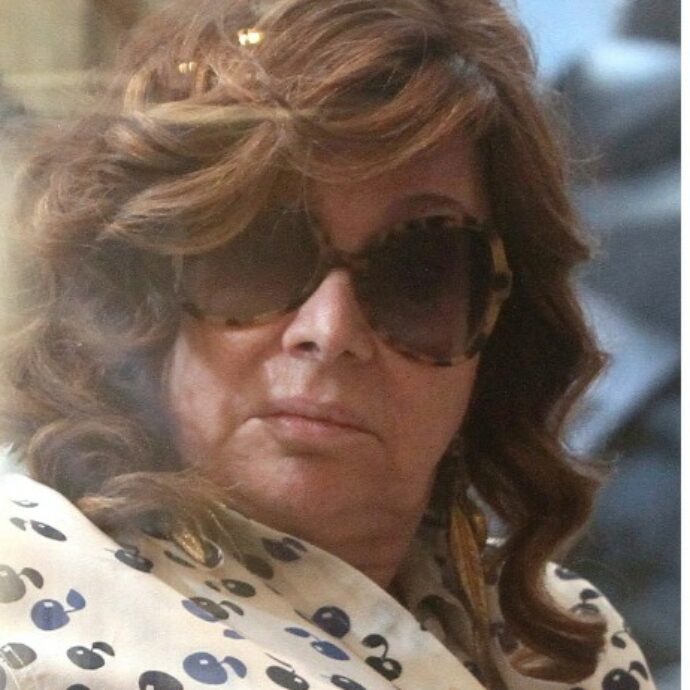 Patrizia Reggiani, “Lady Gucci” vende la sua villa gotica a Milano: affare da 9,5 milioni di euro. Ecco chi l’ha comprata