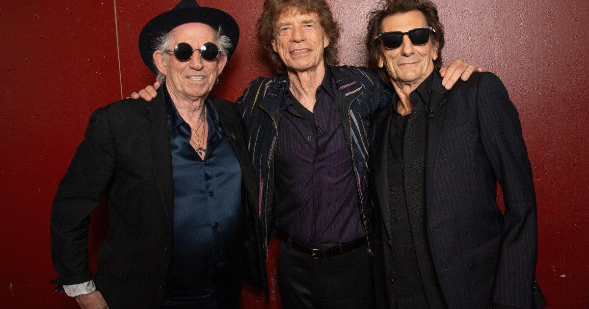 Mick Jagger: “La più grande rockband nel mondo è italiana, i Maneskin. È strano, no?”. I Rolling Stones pubblicano un album inedito dopo 18 anni