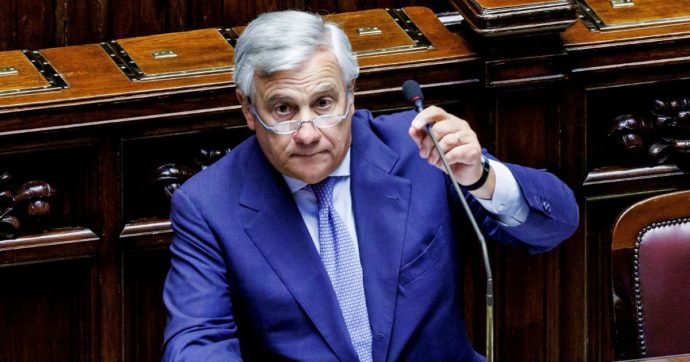 E nel tilt  Biscione-Chigi ci lascia le penne Tajani