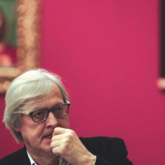 Copertina di Sgarbi traballa per lo scandalo consulenze: il Fatto di domani 26 ottobre