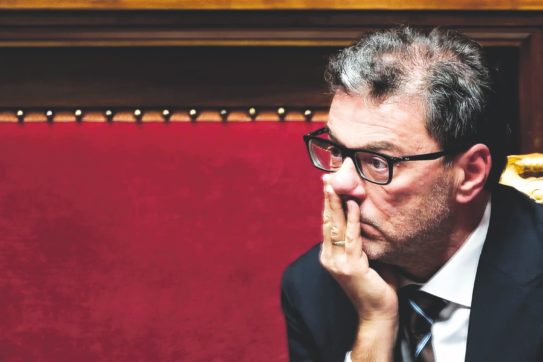 Pensioni, dietrofront su Fornero. Ma resta il taglio per 300mila