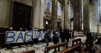 Copertina di “Basta guerre, basta ingiustizie”, srotolato uno striscione nella navata centrale del Duomo di Milano: il video del blitz