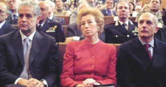 Copertina di Formigoni torna in Forza Italia e sogna l’Ue, ma è ineleggibile