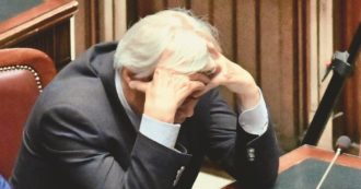 Copertina di Sgarbi non ha pagato tasse e Iva per 715mila €. Lui: “Le rateizzo”