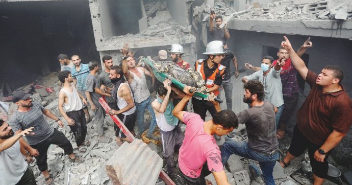 Francesca Albanese (Onu): “Così è pulizia etnica: già ottomila morti, come a Srebrenica”