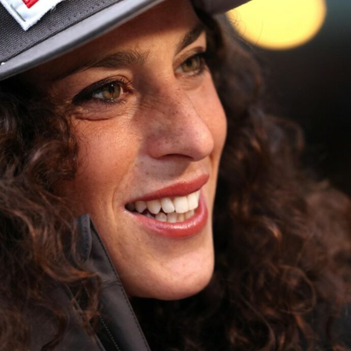 Sanremo 2024, la prima sciatrice sul palco dell’Ariston è Federica Brignone: “Da atleta capisco il rifiuto di Sinner. Nel mio caso la proposta è caduta bene”