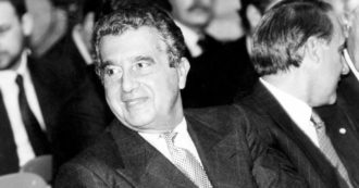 Copertina di De Benedetti: vanità, miliardi e bonbon