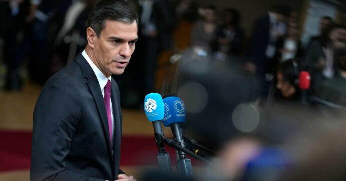 In Spagna gli indipendentisti alzano la posta per il governo. E i socialisti finiranno per cedere
