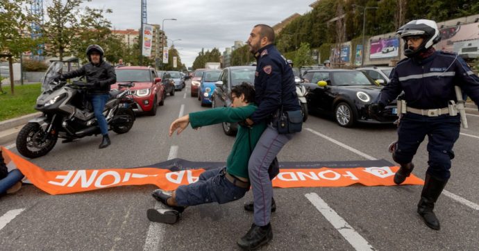 Attivisti per il clima, perché Mattarella dovrebbe fermare la legge anti sit-in