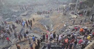 Copertina di Gaza, bombe sui profughi. Egitto: “Il Sinai non si tocca”