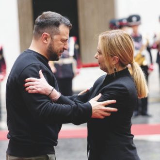 Copertina di Guerra in Ucraina, quando Giorgia Meloni puntava sulla pace con Kiev vittoriosa