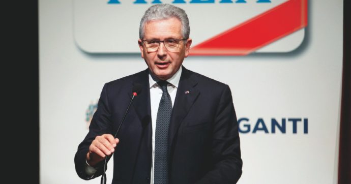 “L’Italia C’è” diventa partito: adesso Renzi prova a salire sul taxi “europeo” di Librandi