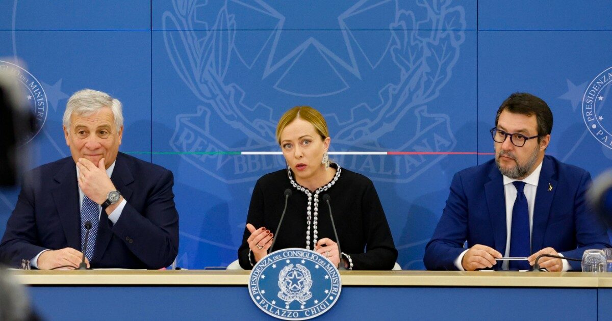 La “madre di tutte le riforme” per l’Italia? Per Meloni è il premierato. “Basta ribaltoni e governi tecnici, può nascere la Terza Repubblica”