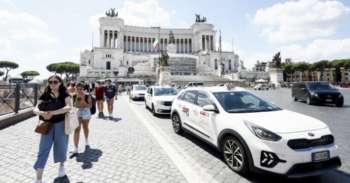 L’Antitrust scrive a Milano, Roma e Napoli: “Aumentare le licenze dei taxi per offrire un miglior servizio ai clienti”
