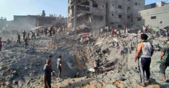 Copertina di Gaza, Nyt: “Israele ha usato due bombe da 900 chili l’una sul campo profughi di Jabaliya. Non sono pensate per colpire aree affollate”