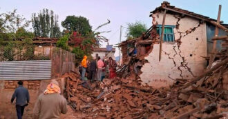 Copertina di Terremoto di magnitudo 5,6 in Nepal: 140 morti. La scossa avvertita fino a Nuova Dehli, a 500 km dall’epicentro