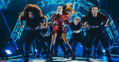 Copertina di Annalisa come Wonder Woman al suo primo Forum: “Ho voluto trasmettere la forza delle donne” e vola via verso il Festival di Sanremo 2024