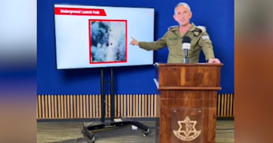 Il portavoce delle forze israeliane: “Hamas lancia razzi a 75 metri dall’ospedale”. E mostra le immagini satellitari