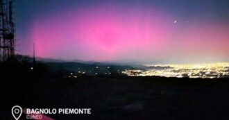 Copertina di L’aurora boreale in Italia è un cattivo presagio? Da Hitler alle profezie della Madonna di Fatima, si scatenano le teorie complottiste