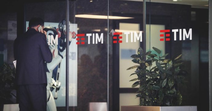 Tim non può dare Sparkle a Kkr: “Rischio sicurezza”