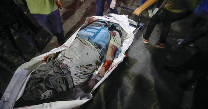 Copertina di Gaza, 37 giornalisti uccisi: mai successo in 30 anni