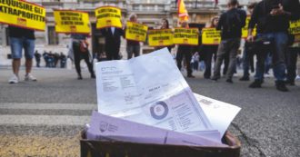 Copertina di Bollette, la maggioranza è per la proroga