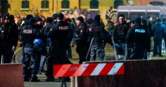 Copertina di Guerriglia a Napoli tra gli ultras dell’Union Berlino e la polizia: arrestati 11 tedeschi