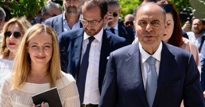 Lo strafalcione di Vespa per appoggiare la riforma Meloni: “Nessuno conosce i presidenti della Repubblica di Spagna e Inghilterra”