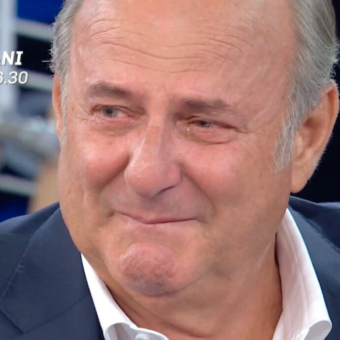 Tu si que vales, Gerry Scotti in lacrime: “Non posso dire perché piango…”. Ecco che cosa è successo