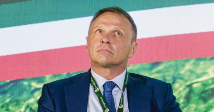 Lollobrigida ci ricasca: “In Italia anche i poveri mangiano bene in trattoria”