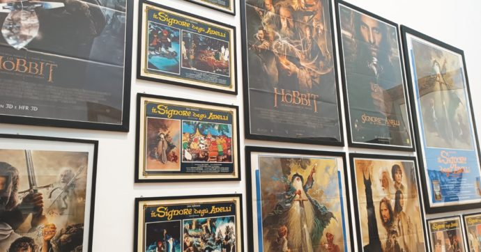 Genny porta Tolkien al museo: egemonia meloniana,   elfi e nani