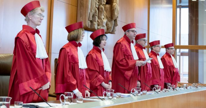 La Consulta tedesca boccia il Fondo Clima:  “Quei 60 mld violano la regola del debito”