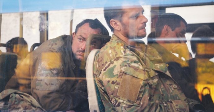 20 mila in fuga da Zelensky. Altri 20 mila fermati prima