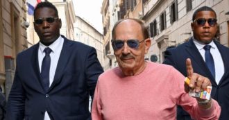 Copertina di Angelucci finanzia la Lega. Così è assente giustificato