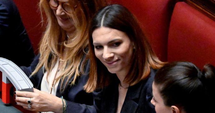 Vittoria Baldino (M5S ): “Arianna Meloni è nervosa: ha scelto la difesa corporativa del familismo di FdI”
